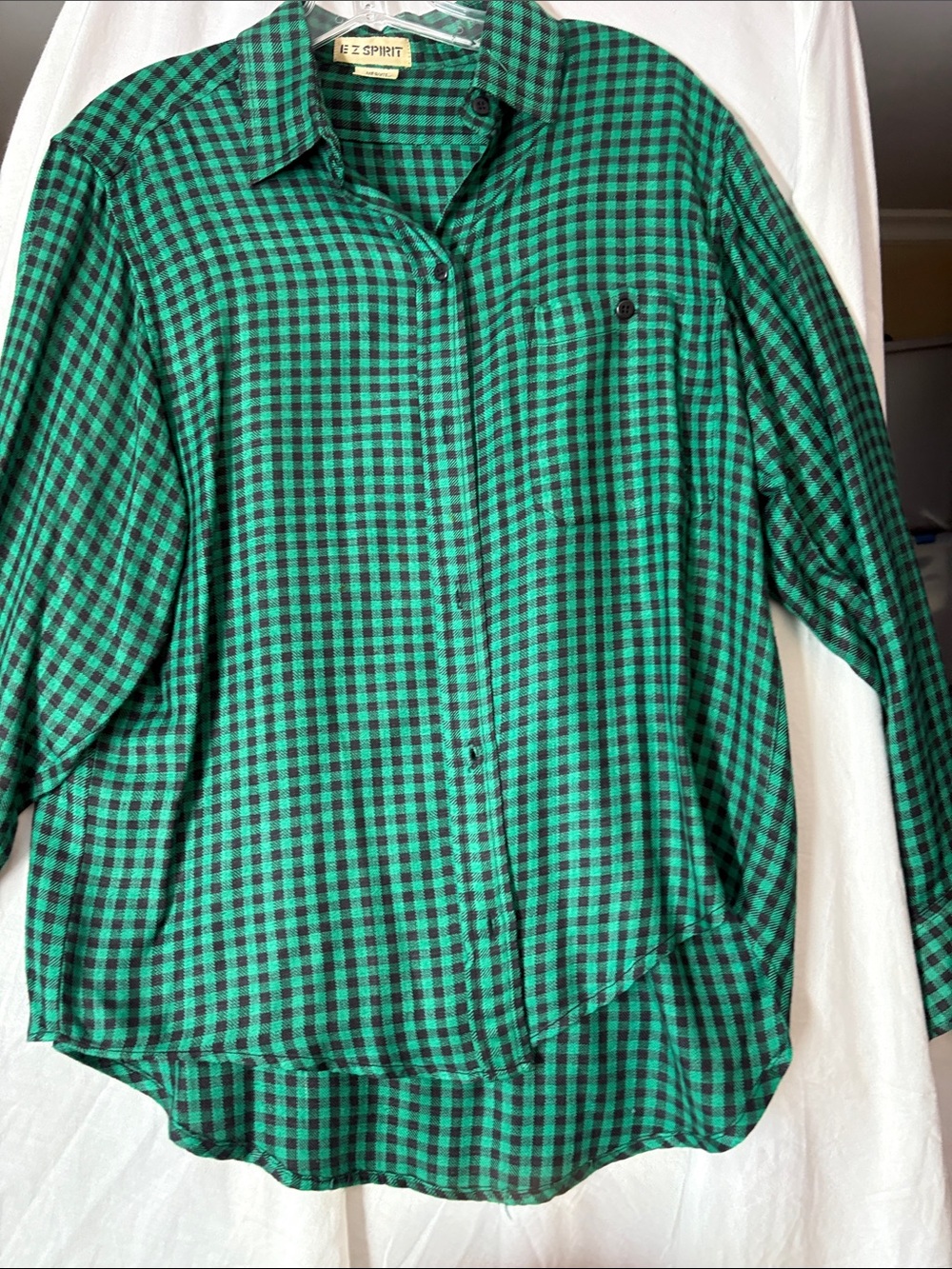Vintage EZ Spirit Green and Black Check Casual Button-Down Shirt